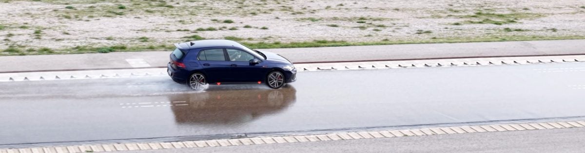 Tyre Reviews Dört Mevsim Lastik Testi 2026/27: 225/40 R18 ölçüsünde lider Goodyear